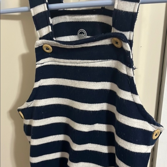 0-3 romper - Picture 3 of 3